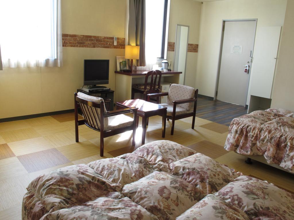 Hotel Platon Chikuma Экстерьер фото