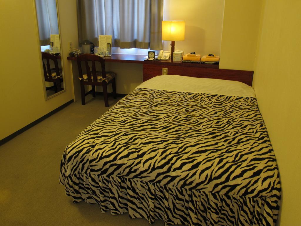 Hotel Platon Chikuma Экстерьер фото